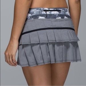 🔥 RARE Lululemon PaceSetter Dream Rose Skirt ☁️